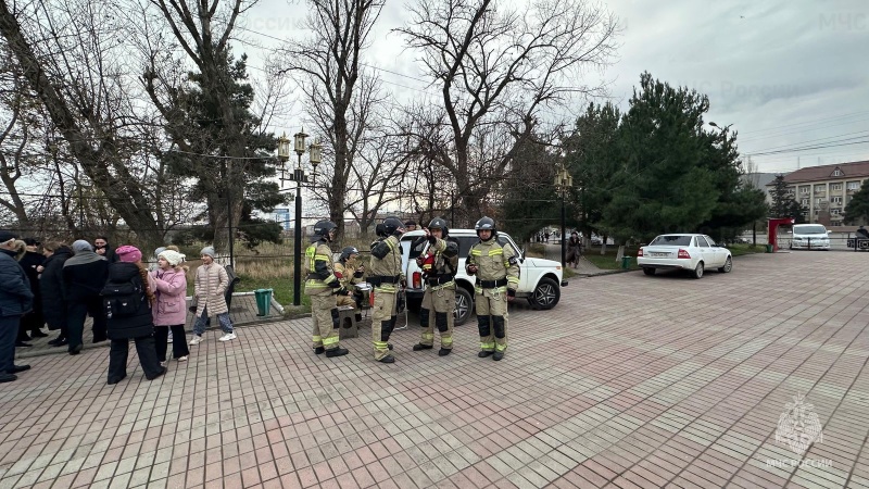 Избербашские экстренные службы отработали действия по готовности к реагированию на ЧС и происшествия